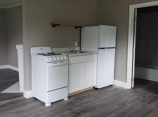 35 Academy St APT 3, Presque Isle, ME 04769