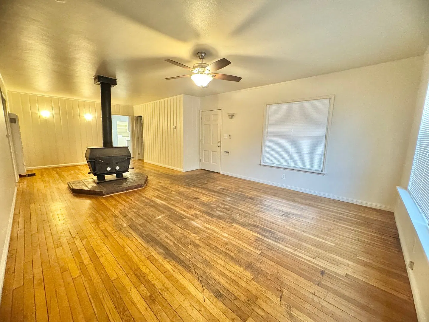 **Reserve For Summer 2027** Large House Close To Csuc — Photo 2