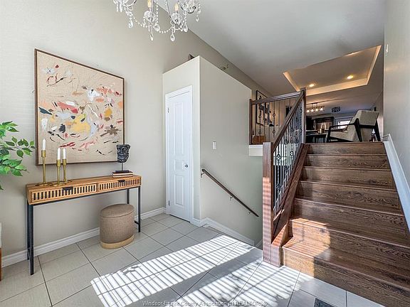 4th image of 11926 Boulder Cres