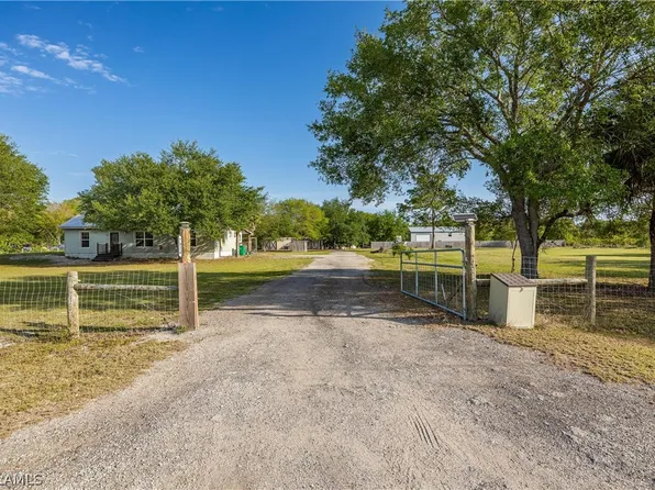 7824 21st Ter, Labelle, FL 33935