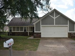 4282 Water Briar Rd, Millington, TN 38053