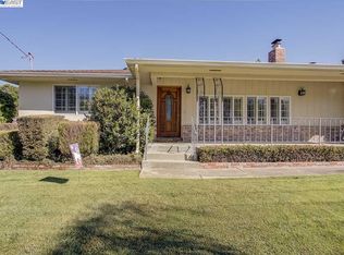 688 Woodland Ave, Hayward, CA 94544