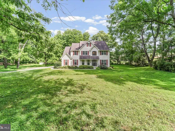 186 White Doe Dr, Lincoln University, PA 19352