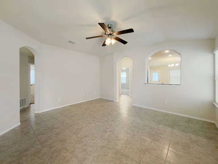 5334 Cicero Dr — Photo 3