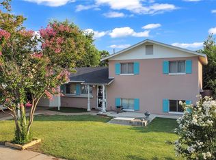 920 NW 23rd St, Moore, OK 73160