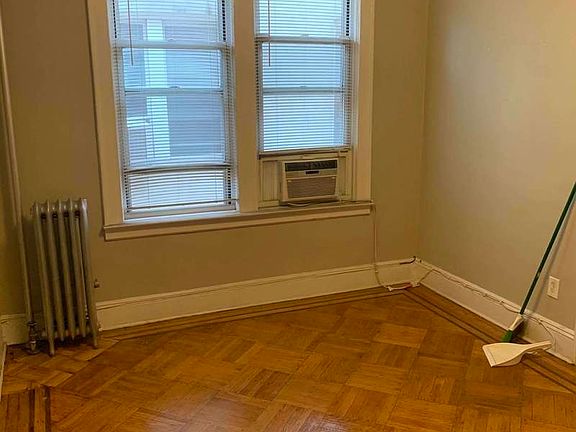 4th image of 32-30 45th St #1F