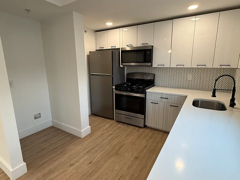 203 Mount Vernon Ave #302 — Photo 11