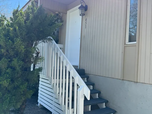 451 N Montgomery St, Salt Lake City, UT 84116