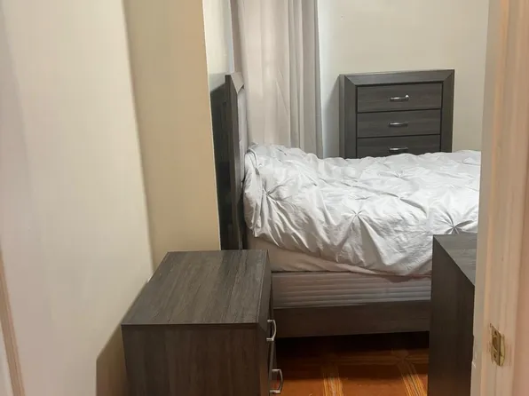 420 Hawthorne Ave #A, Yonkers, NY 10705