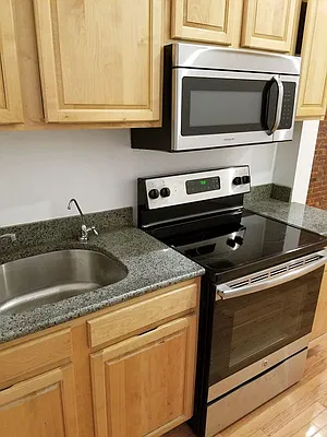 Rented by AD Real Estate Investors | media 17