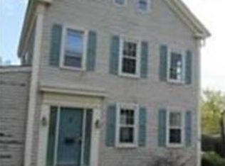 10 Irving St, Salem, MA 01970