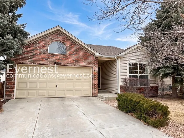 8215 Silver Glen Dr — Photo 1