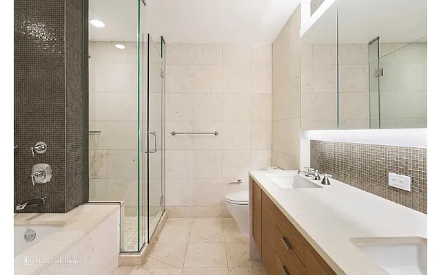 Rented by Douglas Elliman | media 23