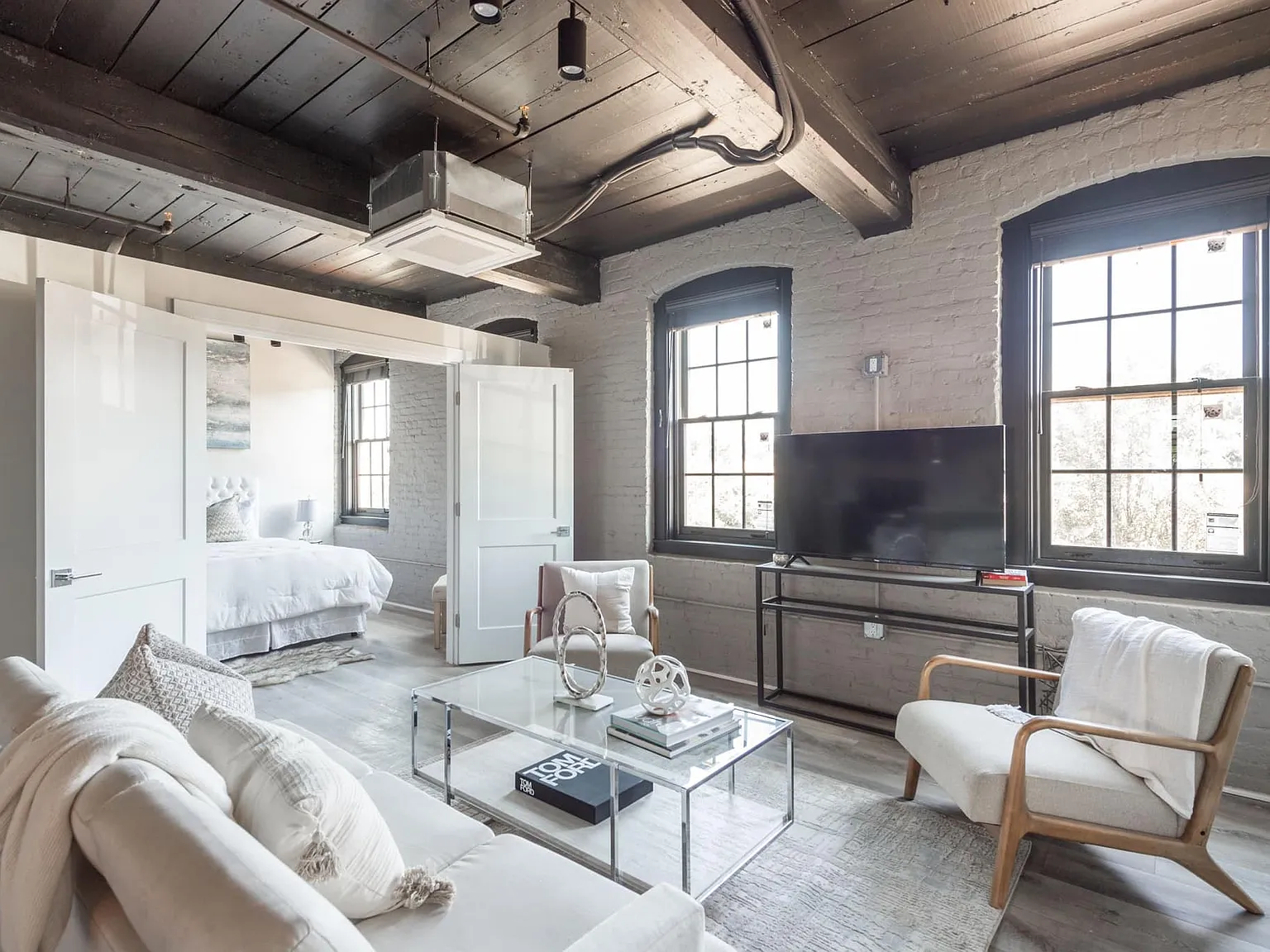 Walker Lofts — Photo 3