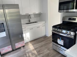 771 NE 137th St #0, Miami, FL 33161