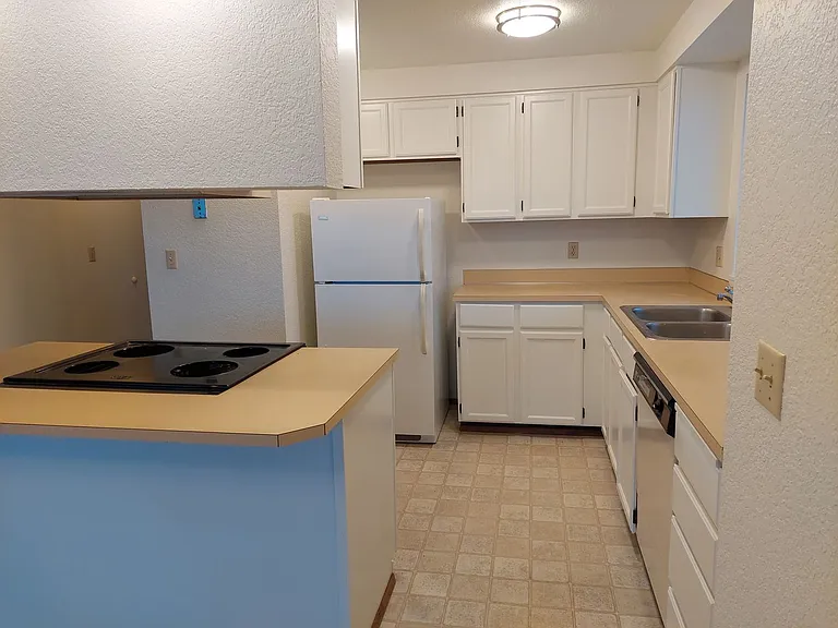 811 North Garden Street — Photo 6