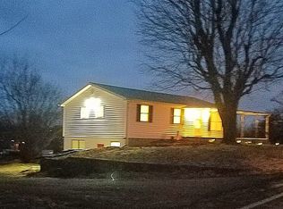 9324 Smoky Row Rd, Strawberry Plains, TN 37871