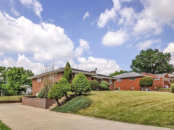 3rd image of 4790 Frich Dr