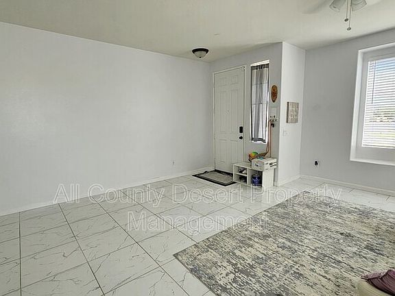 4th image of 80062 Montgomery Dr