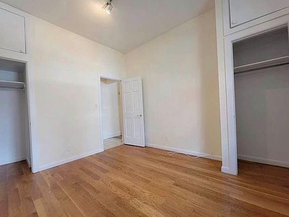 4th image of 49 Park Ave #4S