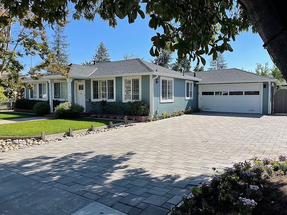 2nd image of 4156 Moreland Way