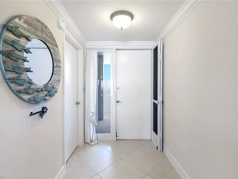 3443 Gulf Shore Blvd N #309 — Photo 3
