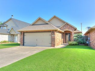 1609 SW 20th St, Moore, OK 73170