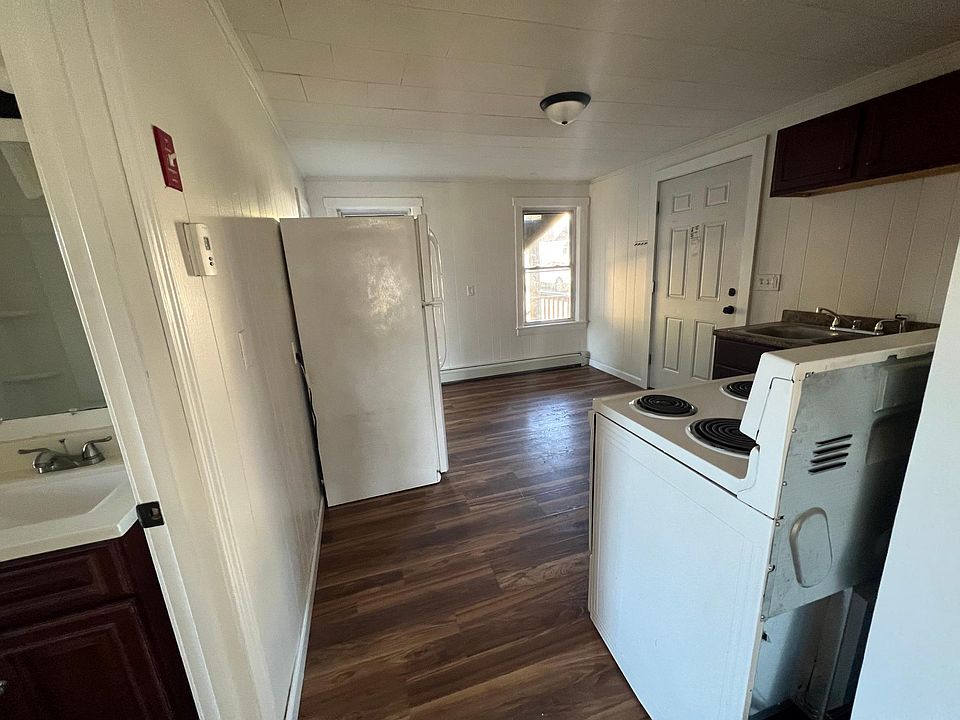 1st image of 297 Providence St #B