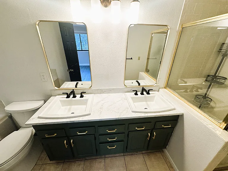 8300 Leesburg Ct — Photo 17