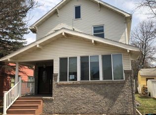 2828 2nd Ave W, Hibbing, MN 55746