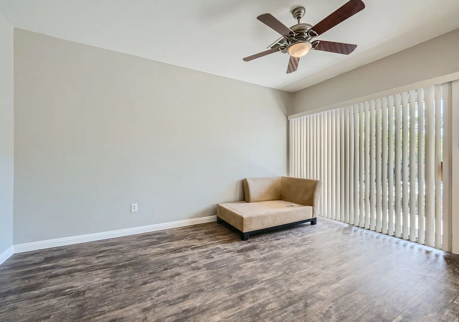 Fresh Paint and New Flooring! — Photo 4