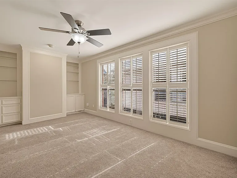 2413 Potomac Dr #D — Photo 15