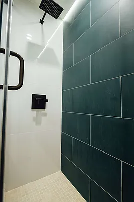 Rented by Nooklyn NYC LLC | media 71