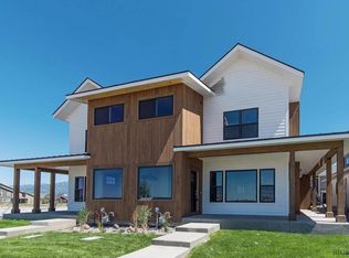3156 S 15th Ave, Bozeman, MT 59715