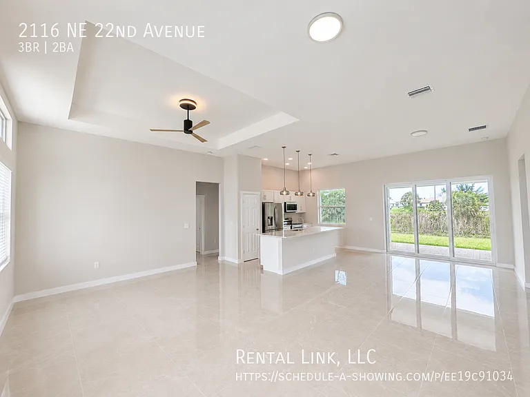 2116 NE 22nd Ave — Photo 5