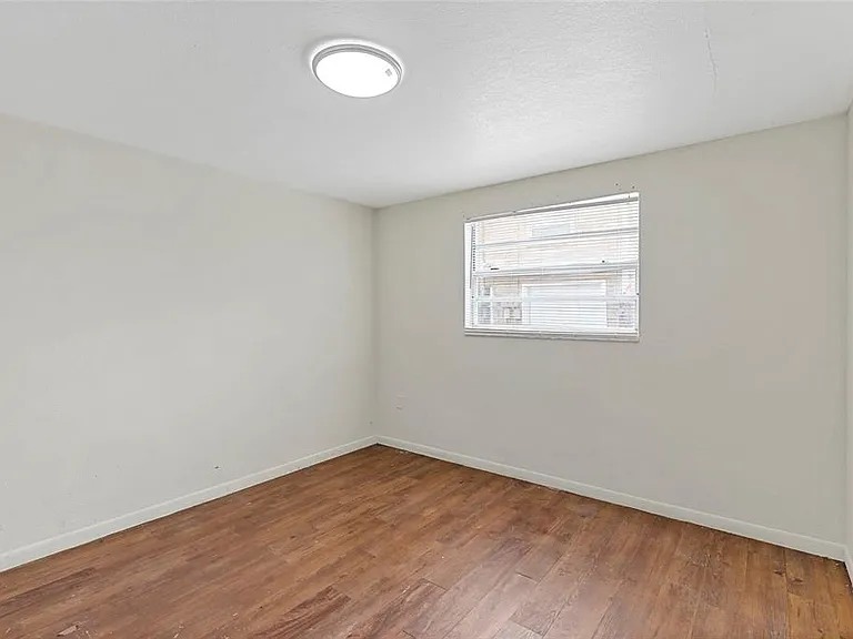 2788 41st Ave N #A-B — Photo 35