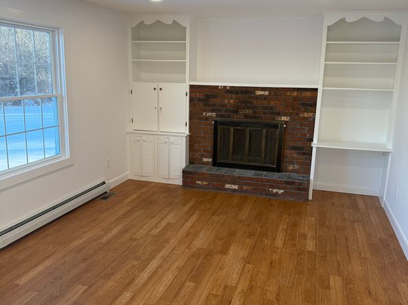 100 Hospitality Dr #2