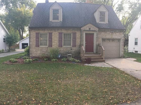 1332 Emilie St