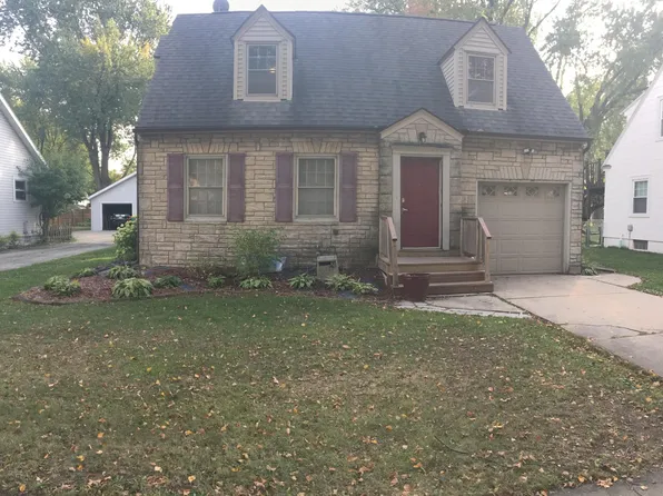1332 Emilie St, Green Bay, WI 54301