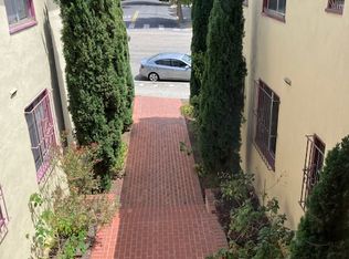 5939 Telegraph Ave APT 105, Oakland, CA 94609