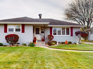 3440 42nd St, Highland, IN 46322