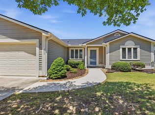 5 Lake Summit Dr, Greenville, SC 29615