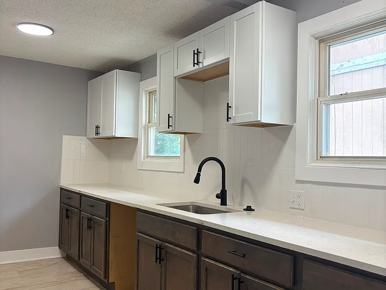 5808 Garfield Ave — Photo 5