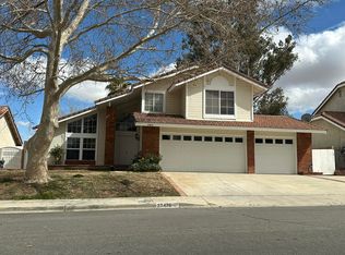37476 Oxford Dr, Palmdale, CA 93550