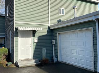 1815 SE Harney St #1815, Portland, OR 97202