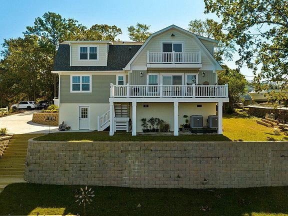4th image of 168 Dogwood Drive