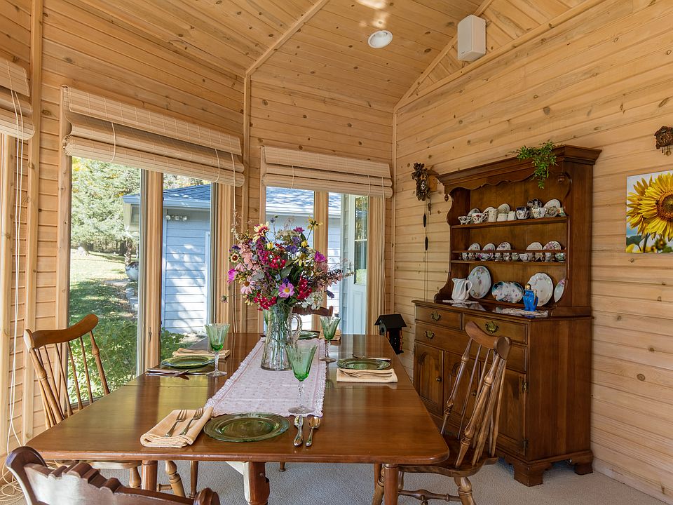 Sunroom-As informal Dining
