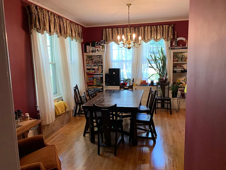 Dining room & Gaming room