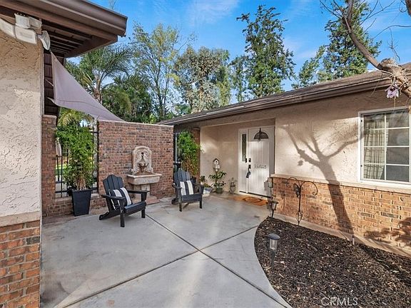 4th image of 16930 Washington St