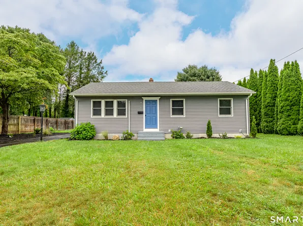 7 County Fair Road, Norwich, CT 06360